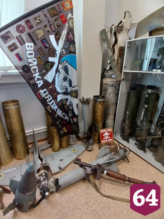 В саратовском музее СВО повесили «Бабу-ягу»